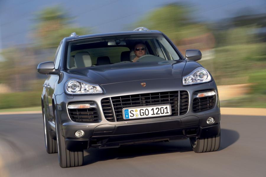  Porsche Cayenne Turbo 2007 года  (фото 1 из 43)